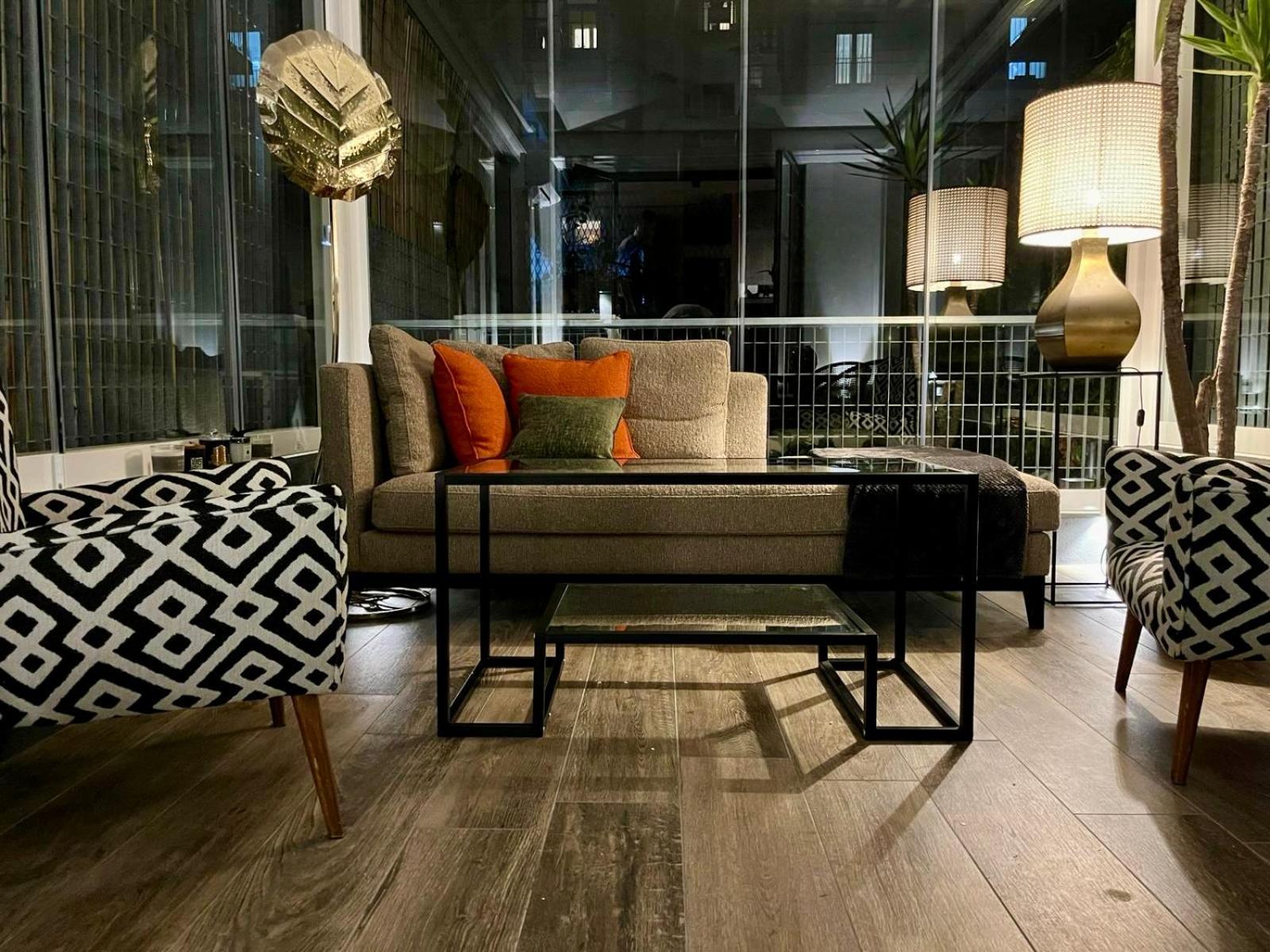 Portrait Luxury Loft Apartment Bari Bagian luar foto