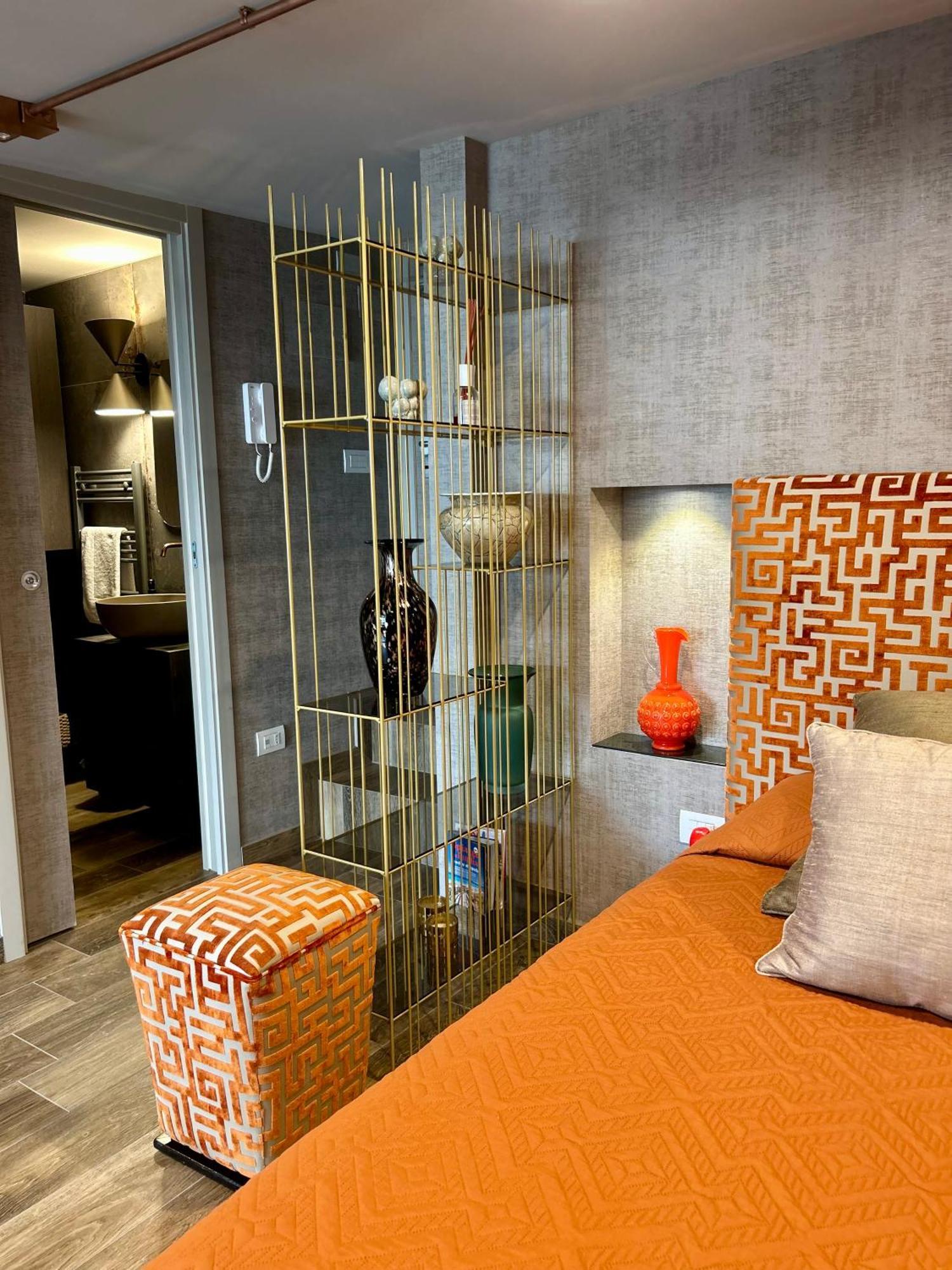 Portrait Luxury Loft Apartment Bari Bagian luar foto
